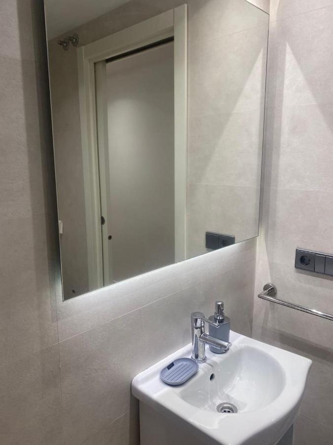 My Shelter Apartment บาเลนเซีย ภายนอก รูปภาพ